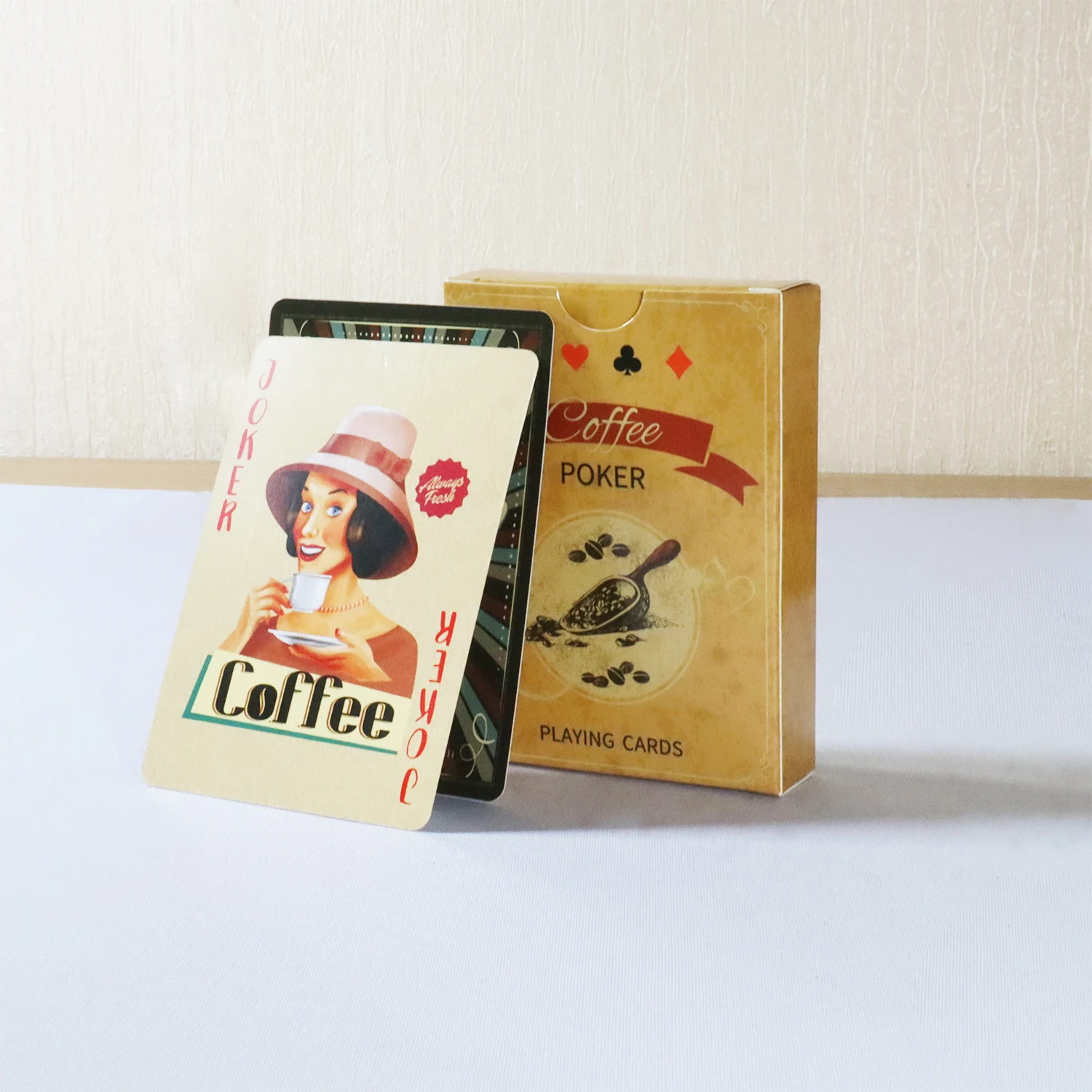 Kaffeepapier-Spielkarten im Vi – Book Party Games Bewertung und Preis
